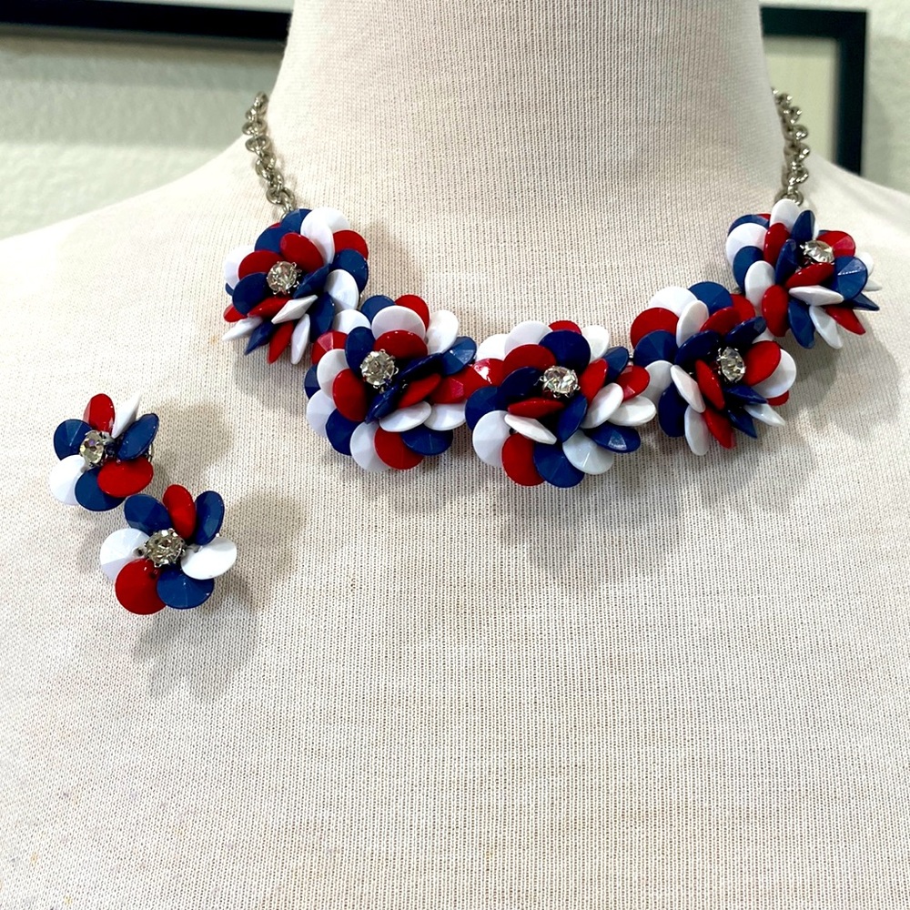 🇺🇸🇺🇸 Necklace and earring set